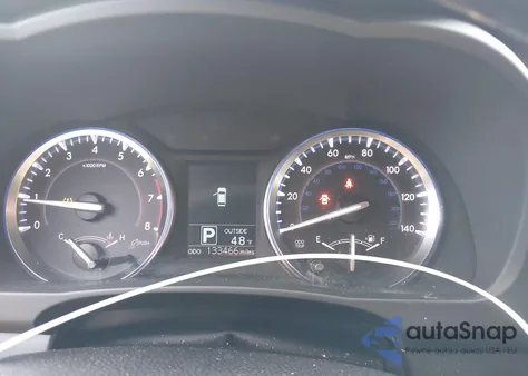 2015 Toyota Highlander Le Plus V6 из США, поврежденный, VIN 5TDBKRFH1FS198128